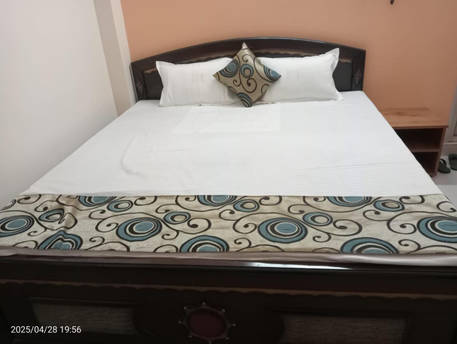 Hotel Vishwa Residency Patna  Room photo